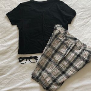 Black, pink and grey Bermuda shorts